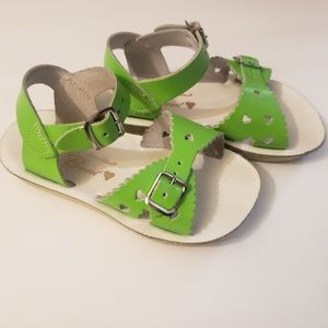 Sweetheart sandals
